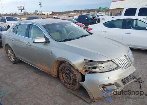2010 Lincoln Mks z USA, uszkodzony, nr VIN 1LNHL9DR7AG606522